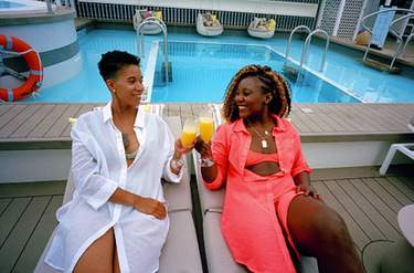 Celebrity Cruises The Retreat Sundeck 2.jpg